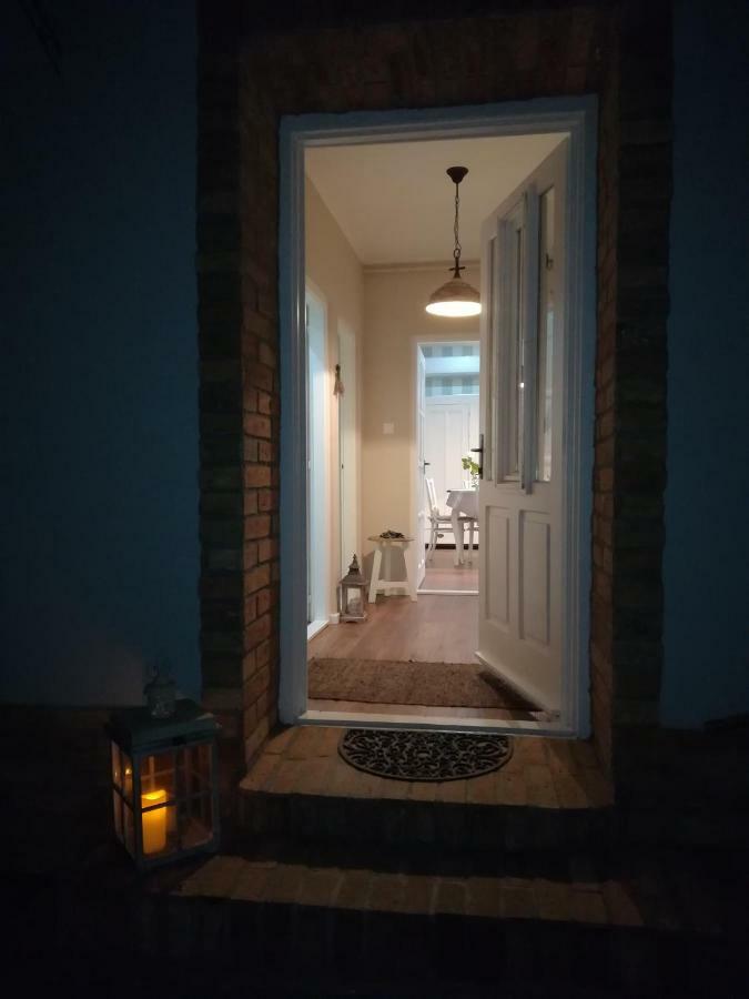 Feliz Apartman Gyula Buitenkant foto